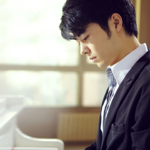 印度美女裸体运动视频
